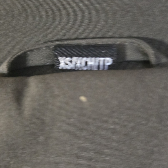 Coat - Picture 4 of 4